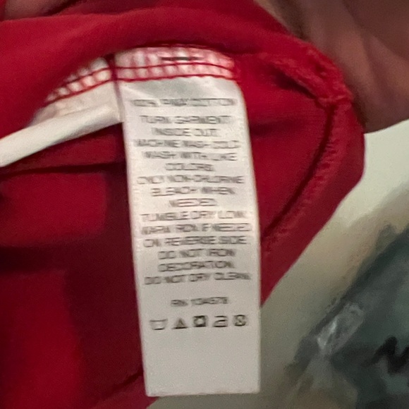 Vineyard Vines Classic Red Pullover - Picture 3 of 4